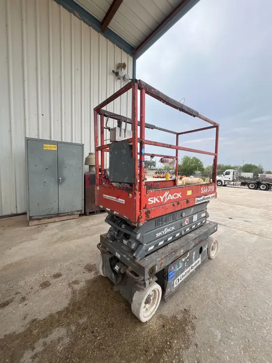 2016 Skyjack SJIII3219 Scissor Lift