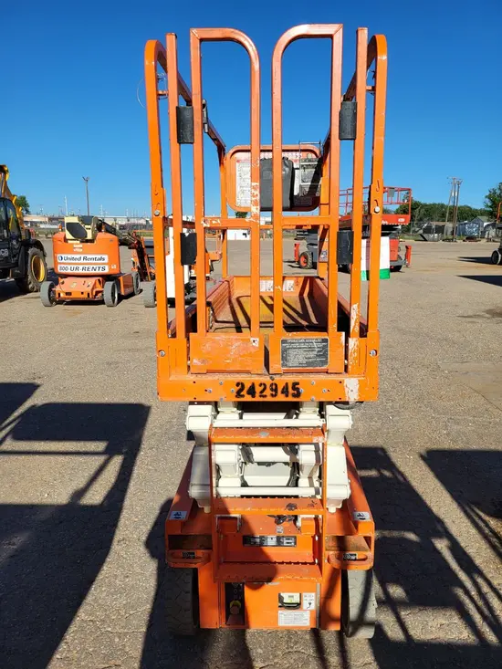 2020 Snorkel S3226E Scissor Lift