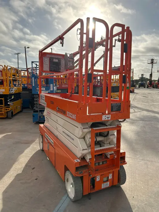 2019 Snorkel S3226E Scissor Lift