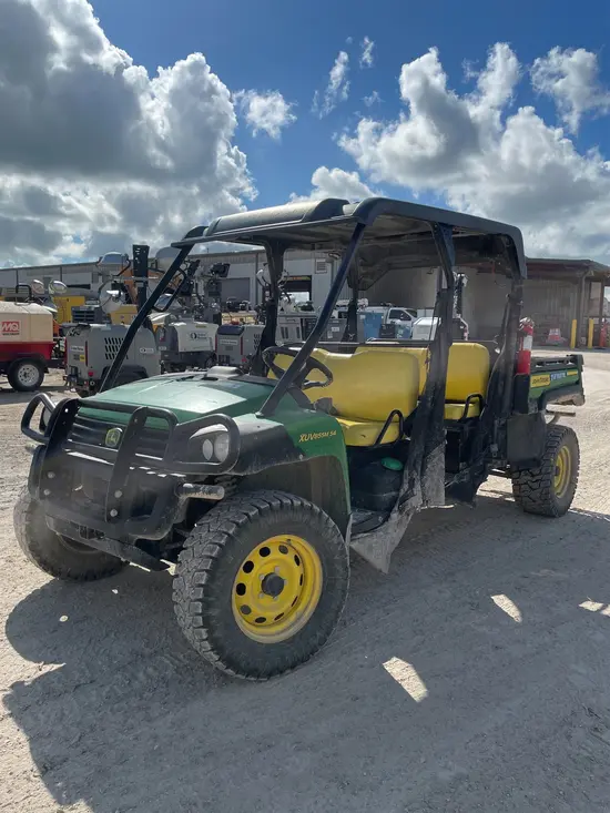 2022 John Deere XUV855M S4 Utility Vehicle