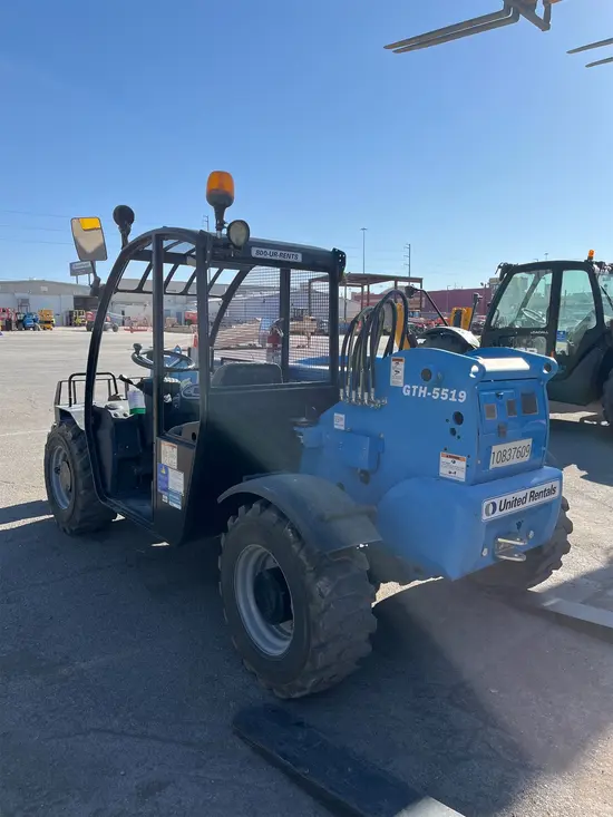 2018 Genie GTH-5519 Forklift