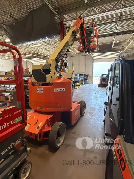 2017 JLG E400AJPN Articulating Boom Lift