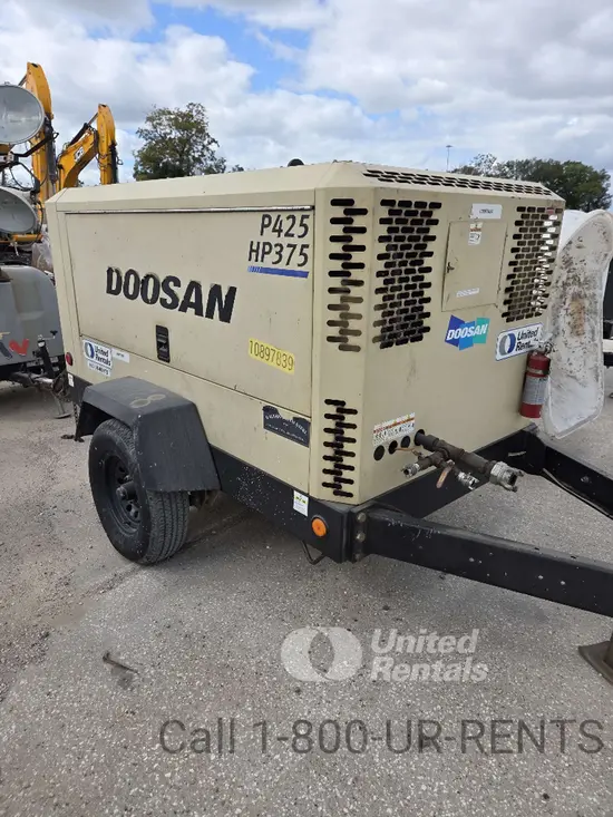 2019 Doosan P425/HP375WCU Air Compressor