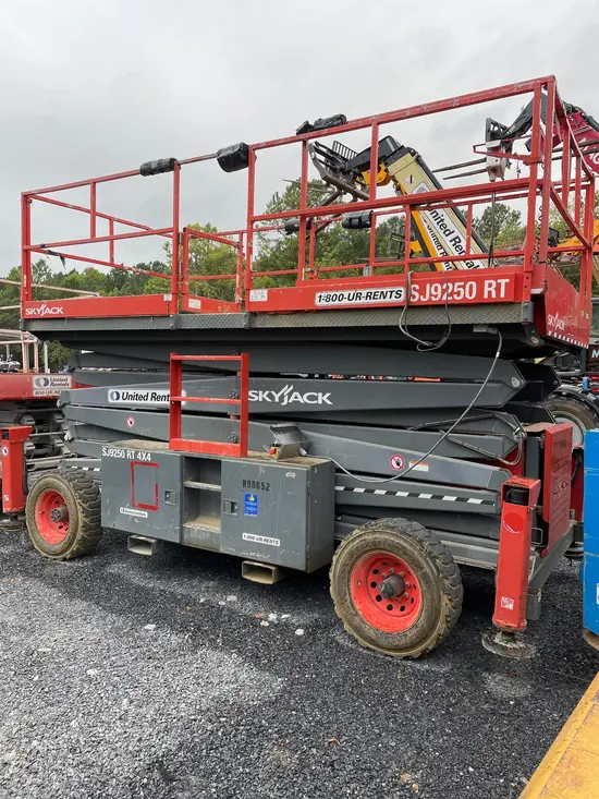 2017 Skyjack SJ9250RT Rough Terrain Scissor Lift