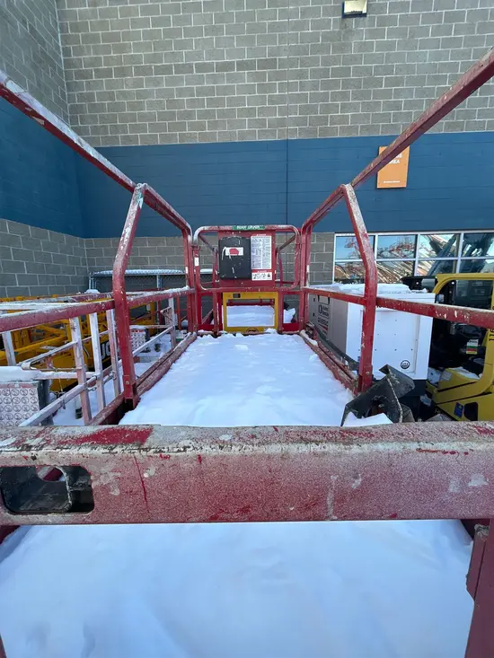 2017 MEC 4046SE Scissor Lift