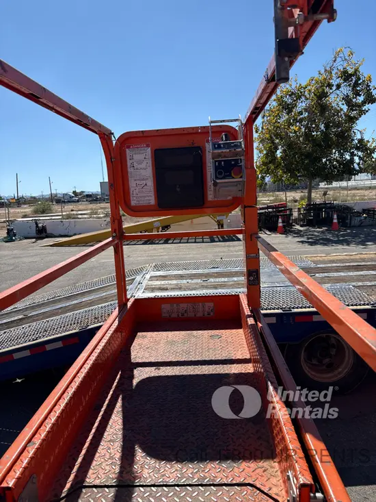 2019 Snorkel S3226E Scissor Lift