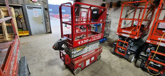 2018 MEC 1330SE Scissor Lift