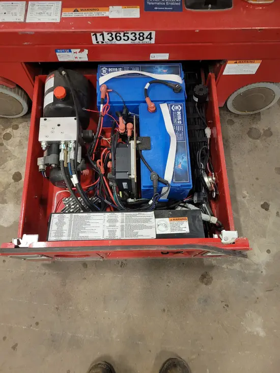 2022 MEC MICRO 19 Scissor Lift