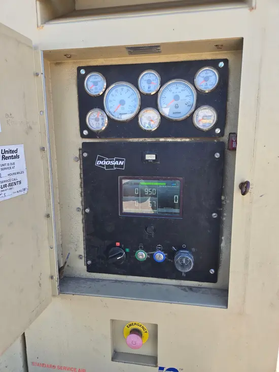 2018 Doosan HP1600 Air Compressor