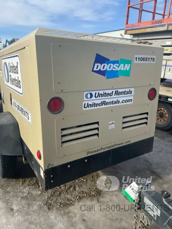 2020 Doosan P425/HP375WCUT4 Air Compressor