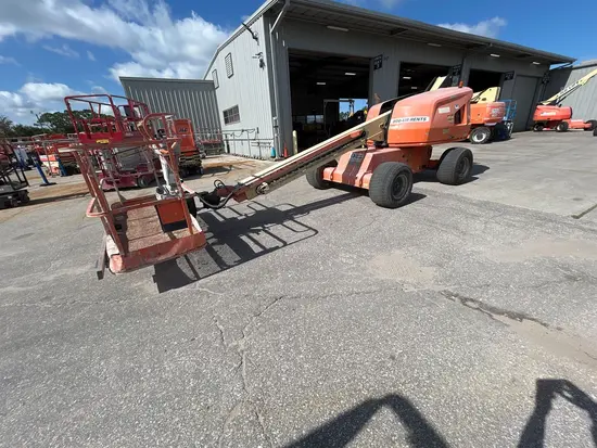 2016 JLG 400S Boom Lift