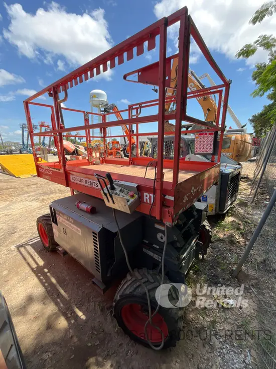 2018 Skyjack SJ6832RT Rough Terrain Scissor Lift