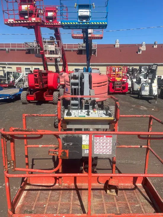 2017 Skyjack SJ46AJ Articulating Boom Lift