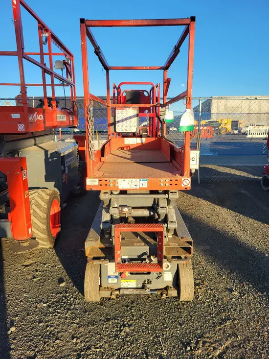 2018 Skyjack SJIII3219 Scissor Lift