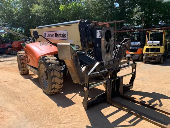 2018 JLG 1055 Forklift