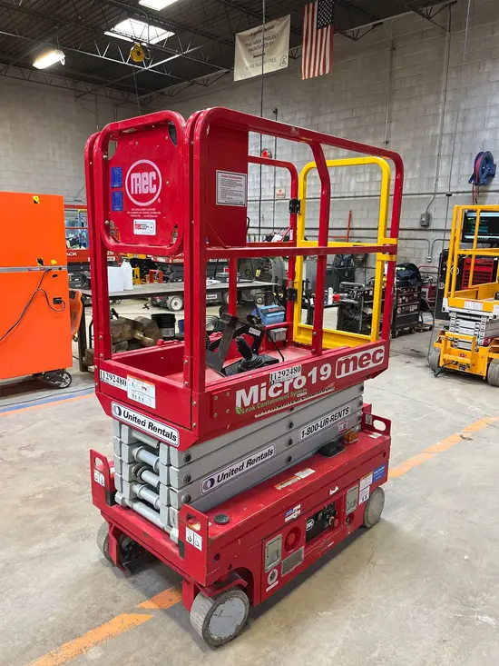2021 MEC MICRO 19 Scissor Lift