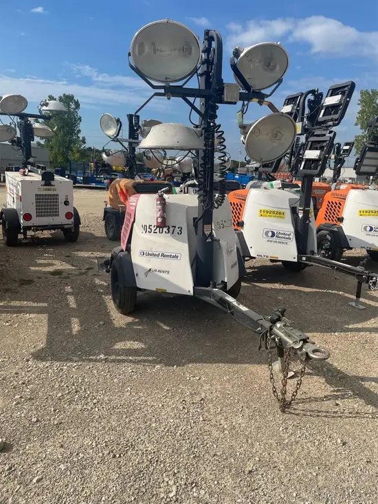 2016 Magnum Pro MLT6SM Portable Light Tower