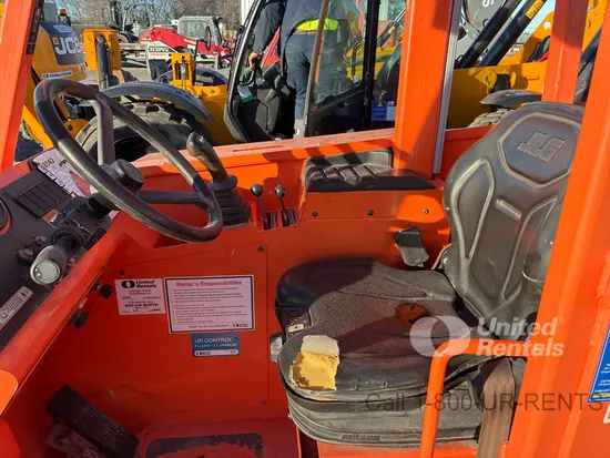 2018 SKYTRAK 8042 Forklift