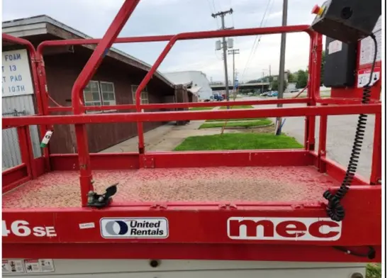 2018 MEC 4046SE Scissor Lift