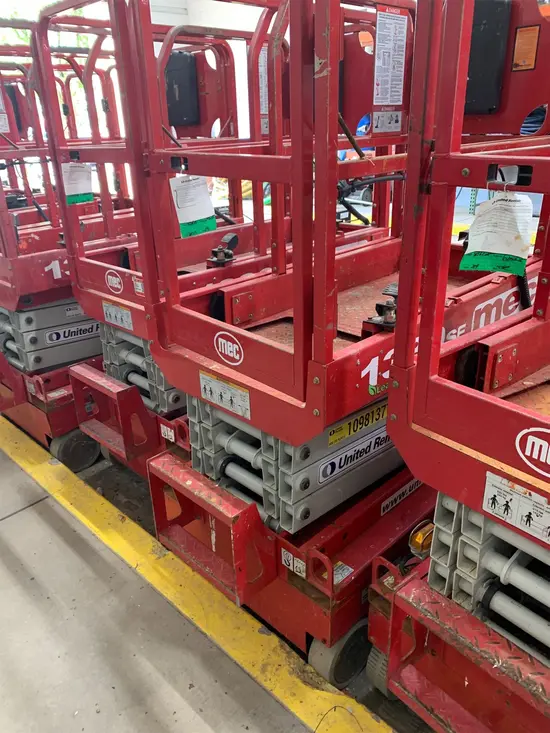 2019 MEC 1330SE Scissor Lift