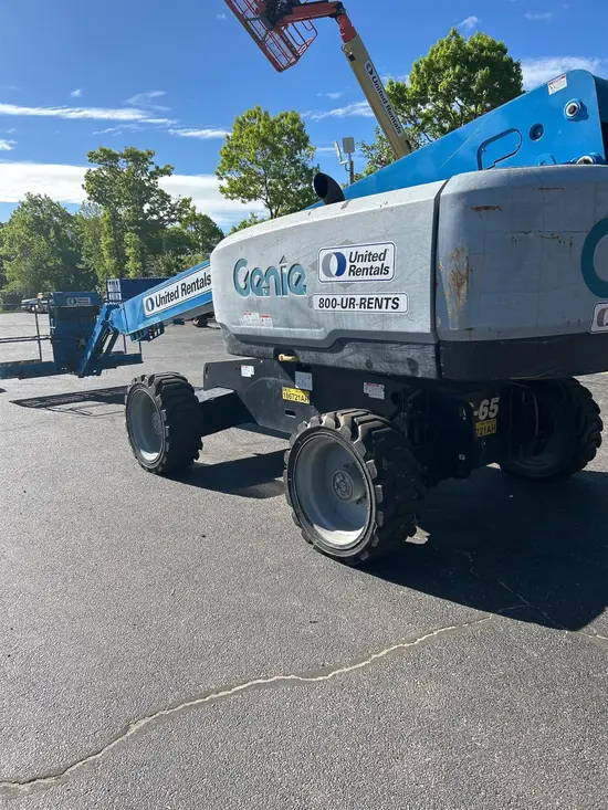 2017 Genie S-65 Boom Lift