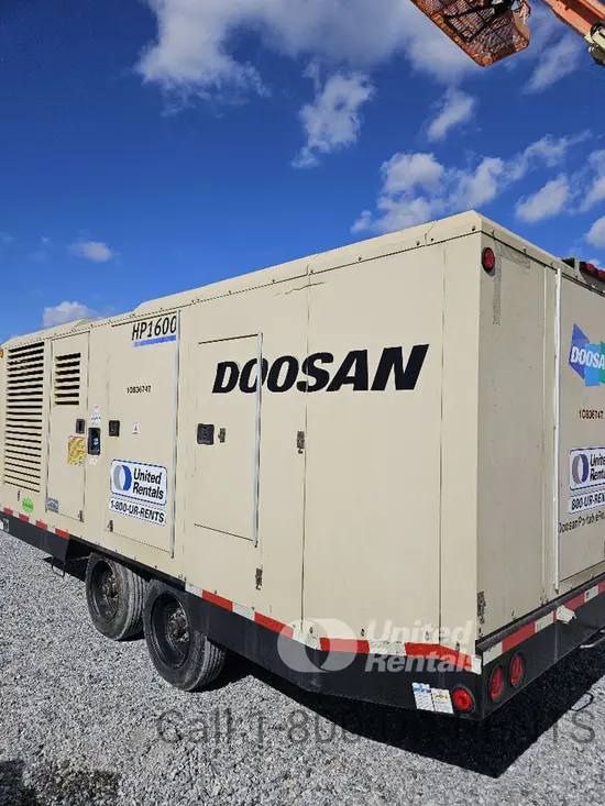 2018 Doosan HP1600WCU-T4F Air Compressor