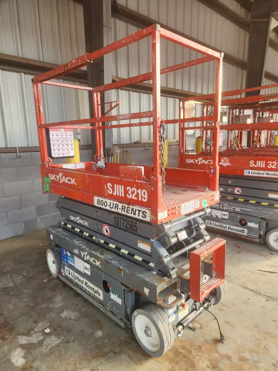 2018 Skyjack SJIII3219 Scissor Lift