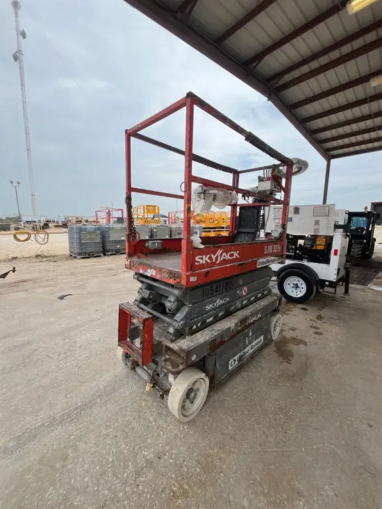 2016 Skyjack SJIII3219 Scissor Lift