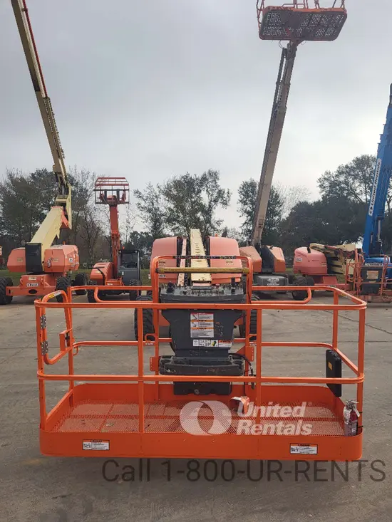 2017 JLG 600S Boom Lift