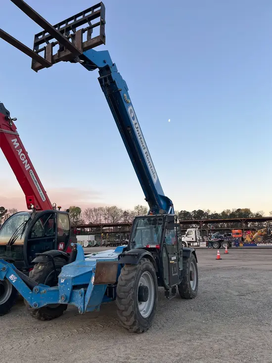 2017 Genie GTH-1056 Forklift