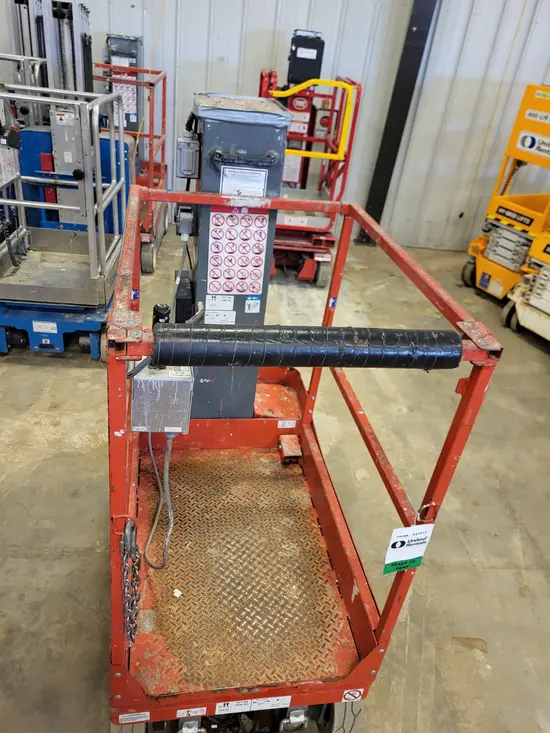 2018 Skyjack SJ16 Self-Propelled One-Person Lift