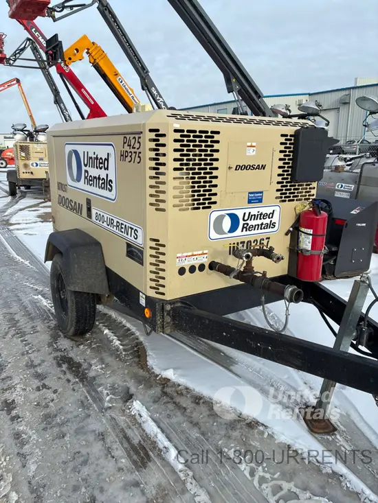 2021 Doosan P425/HP375WCUT4 Air Compressor
