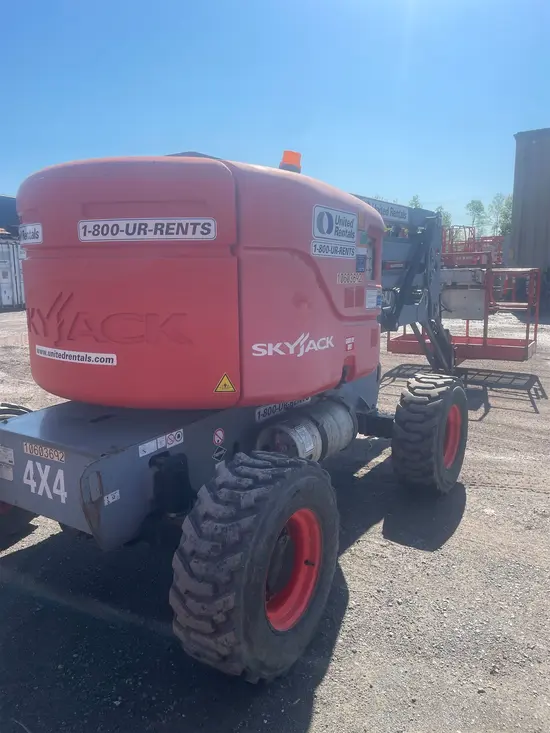 2017 Skyjack SJ46AJ Articulating Boom Lift