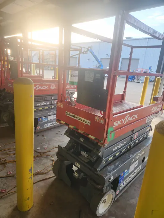 2018 Skyjack SJIII3219 Scissor Lift