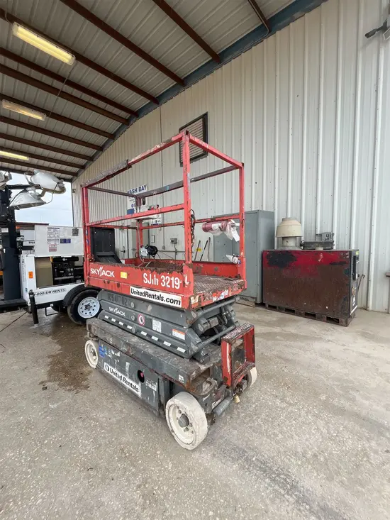 2016 Skyjack SJIII3219 Scissor Lift
