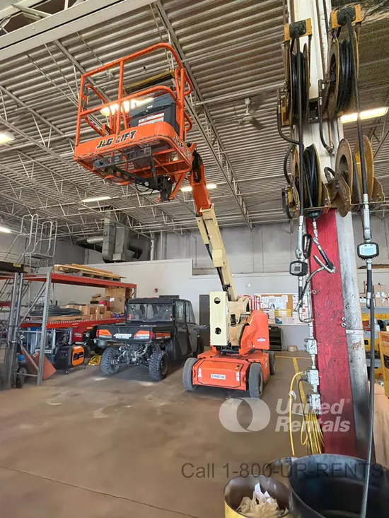 2017 JLG E400AJPN Articulating Boom Lift