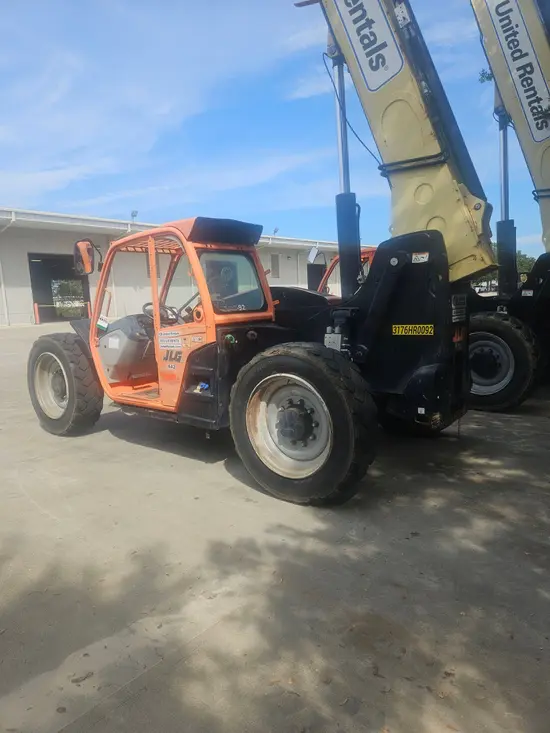 2017 JLG 642 Forklift