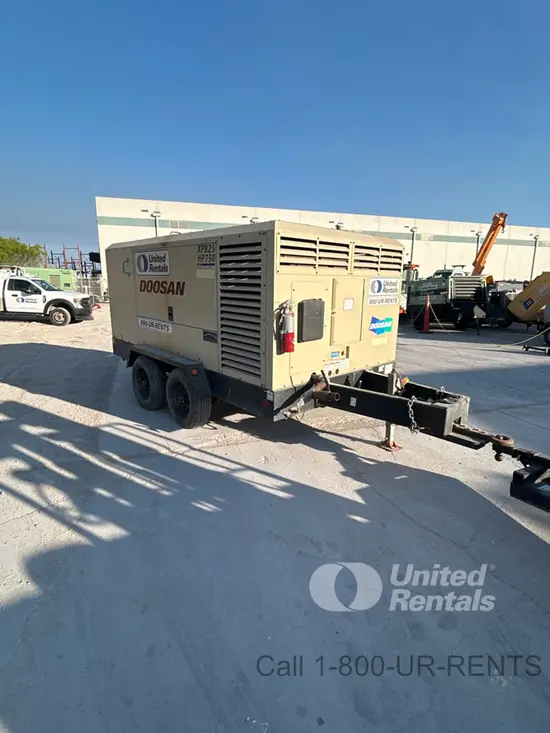2020 Doosan XP825/HP750WCU Air Compressor