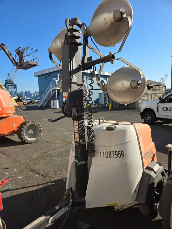 2020 Magnum Pro MLT6SM Portable Light Tower