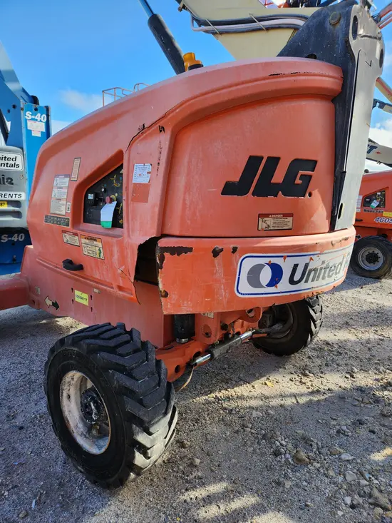 2017 JLG 400S Boom Lift