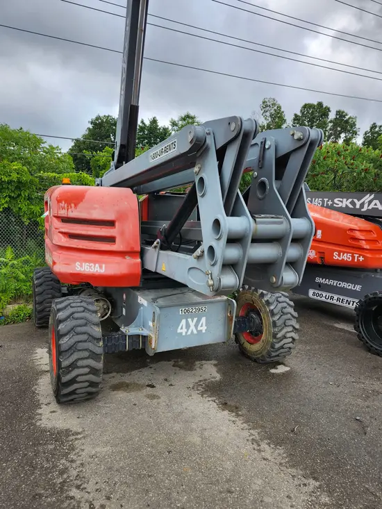 2017 Skyjack SJ63AJ Articulating Boom Lift