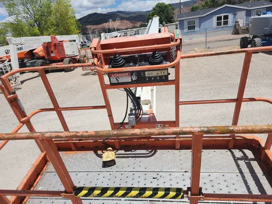 2016 Snorkel TB86J Boom Lift