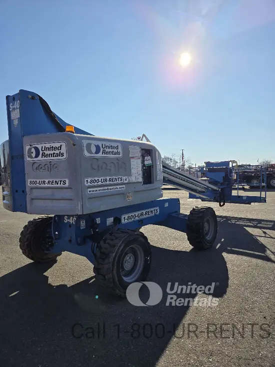 2017 Genie S-40 Boom Lift