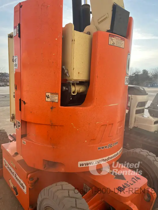 2016 JLG E300AJP Articulating Boom Lift