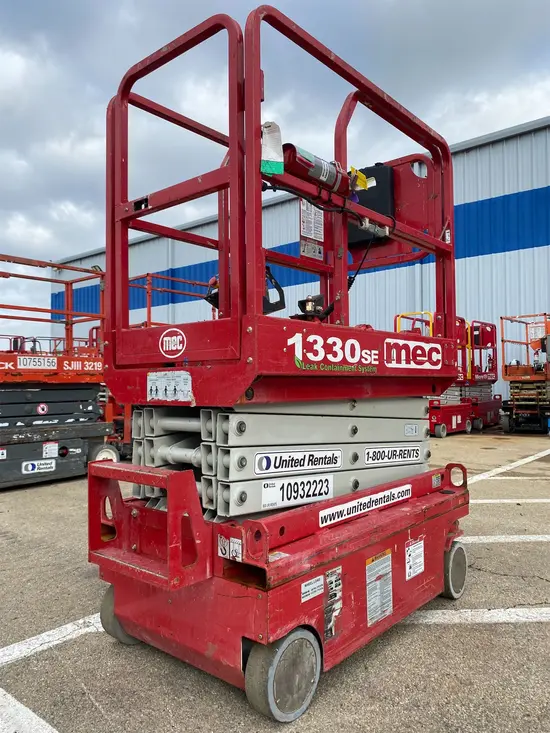 2019 MEC 1330SE Scissor Lift