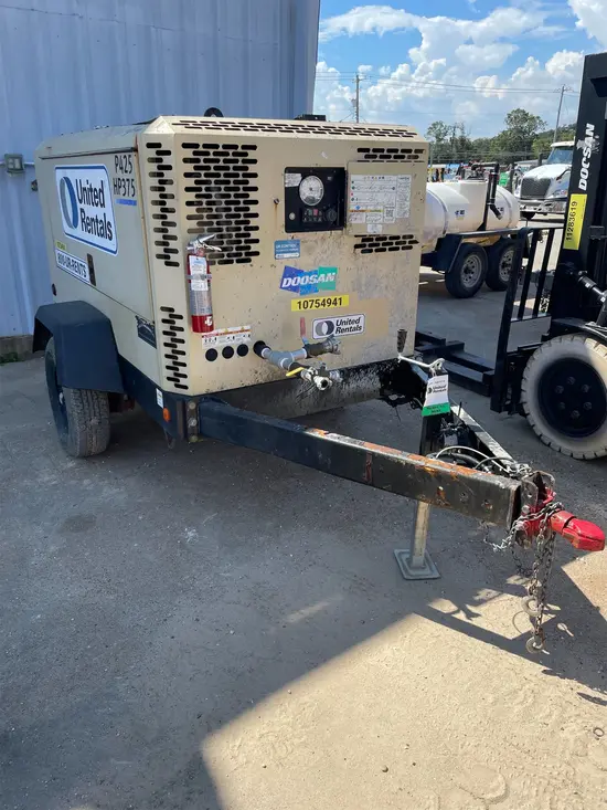 2018 Doosan P425/HP375WCUT4 Air Compressor