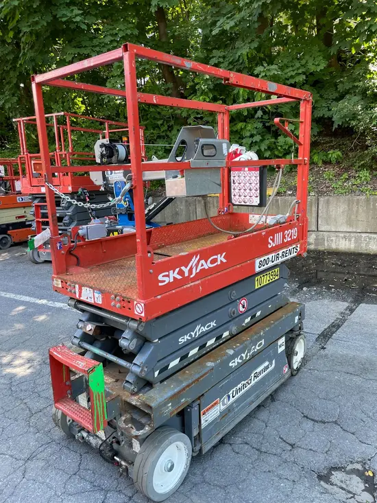 2018 Skyjack SJIII3219 Scissor Lift