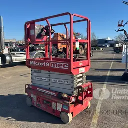 2019 MEC MICRO 19 Scissor Lift