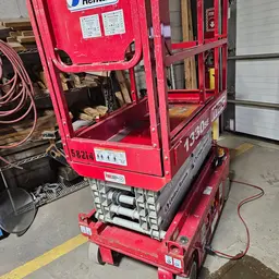 2018 MEC 1330SE Scissor Lift