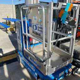 2017 Genie GR-20 Self-Propelled One-Person Lift
